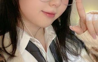 皮皮奶可可爱了啦的忍者皮衣火辣套图资源，带你走进不一样的时尚世界！