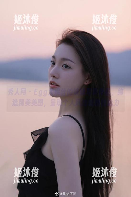 秀人网-Egg尤妮丝 秀人网 - Egg尤妮丝的妹妹写真作品,缔造精美美图,呈现个人风格的独特魅力