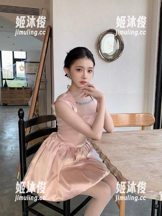 秀人网-史雨姐姐 秀人网 - 红裙仙子史雨姐姐:图集与精致资源尽在这儿