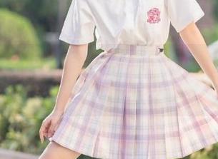 秀人网 – 大美媚京最新校服图包上线！免费下载，记录青春的每一瞬间！