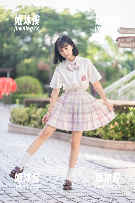 秀人网-大美媚京 秀人网 - 大美媚京最新校服图包上线!免费下载,记录青春的每一瞬间!