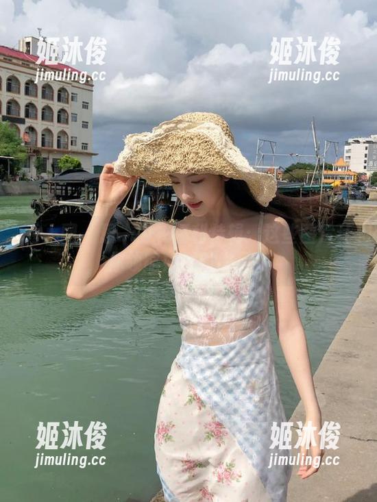 秀人网-恩一 秀人网 - 恩一内衣福利特辑:这些图片让你领略她的时尚风采