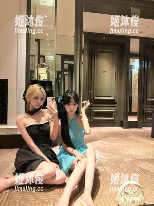 秀人网-朱可儿 秀人网 - 朱可儿长腿写真,高清照片揭秘她的时尚秘密