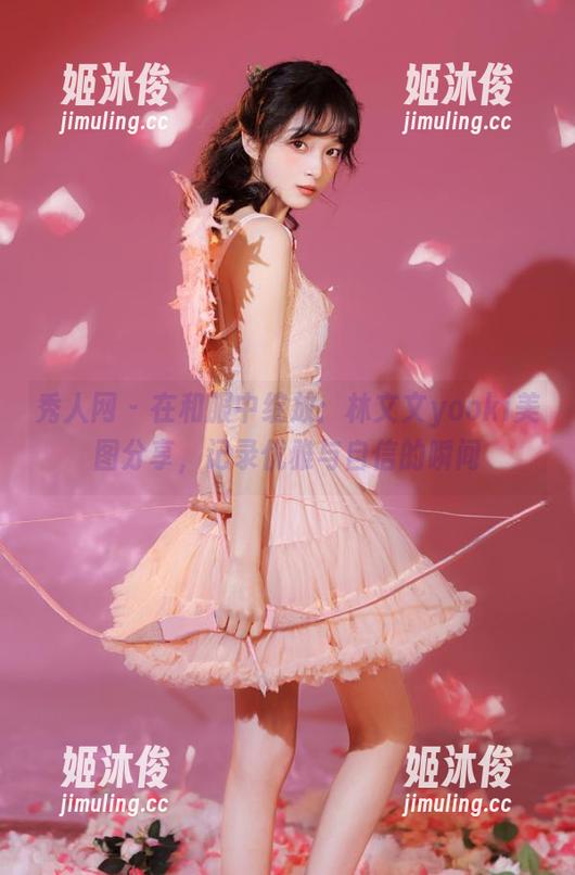 秀人网-林文文yooki 秀人网 - 在和服中绽放:林文文yooki美图分享,记录优雅与自信的瞬间