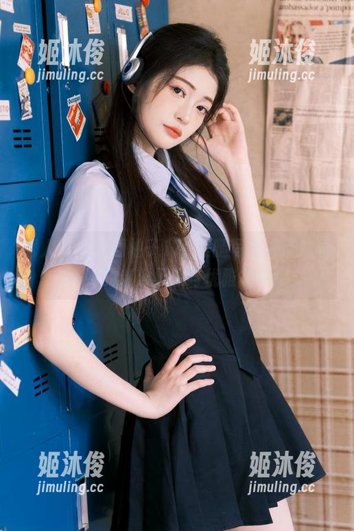 秀人网-柚子178 秀人网 - 下载柚子178美腿写真,带你领略她的迷人风采与优雅气质!