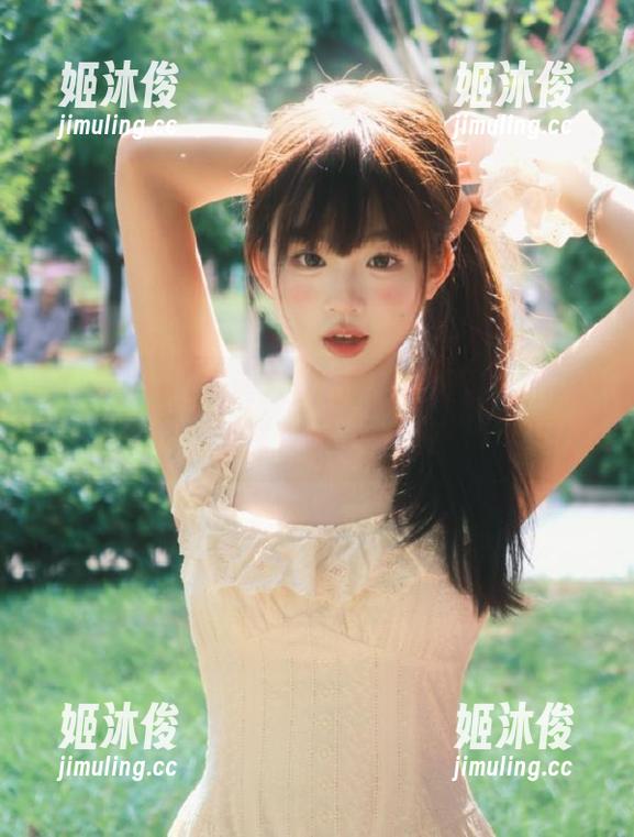 秀人网-清水美嘉 秀人网 - 清水美嘉丝袜写真原图,堪称视觉盛宴,谁能拒绝?