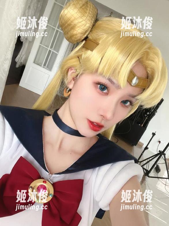 秀人网-童千艺cara 秀人网 - 童千艺cara浴室自嘲篇:高清作品集,揭示她生活中的幽默真相