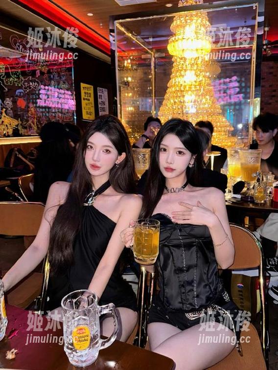 秀人网-糯美子MINIbabe 秀人网 - 糯美子MINIbabe比基尼作品,高清为你呈现精彩的夏季写真