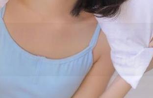 秀人网 – 郑颖姗Bev甜心写真高清分享，让你沉醉在温柔的瞬间里