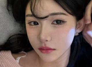 秀人网 – 甜美时光！陈柒柒最新棉袜写真图片更新，带你感受温暖的萌趣！