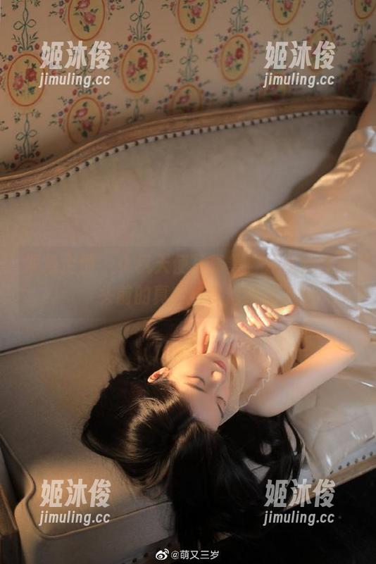 紧急企划-小枫 紧急企划 - 小枫天使写真集,分享她在镜头前的真实与梦幻结合