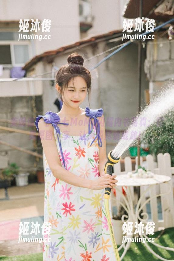 美媛馆-伊小七MoMo 美媛馆 - 伊小七MoMo闪耀内衣写真:精美原图分享,让美丽尽情绽放!