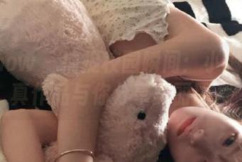 花漾show – 捕捉校园瞬间：小海臀的写真作品与你分享美丽图片