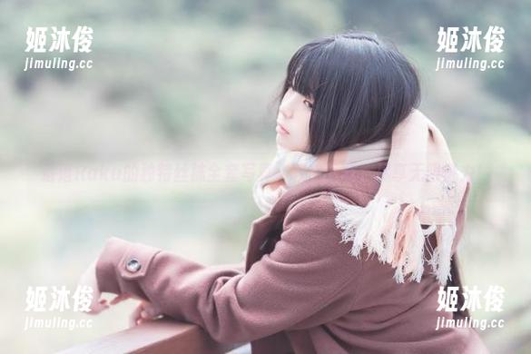 落落Raku 落落Raku的独特丝袜全套写真,轻松下载,尽享无限魅力!
