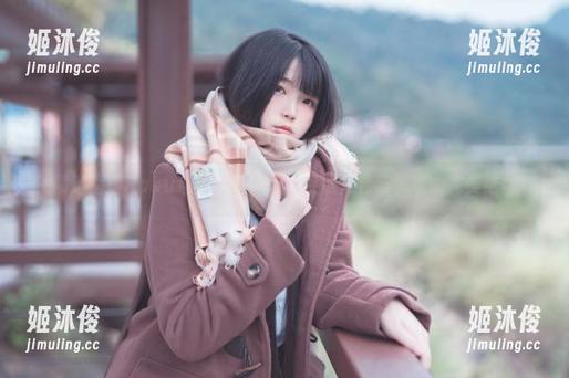 落落Raku 精选落落Raku连体衣写真集,绽放青春与气息的完美结合