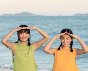 蜜桃社 – 畅游在露西Lucy镂空写真中，发现无与伦比的作品集魅力