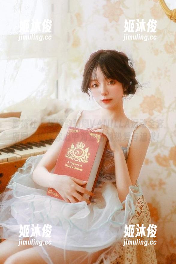 蜜桃社-韵莉娜VANILLA 蜜桃社 - 璀璨韵莉娜VANILLA运动全套原图,唤醒你心中对运动的热爱与追求!