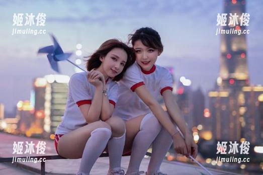 袜啵啵-小甜豆 袜啵啵 - 小甜豆短黑丝写真,图库资源让你感受青春气息