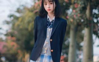 许岚LAN诠释纯白：探索优雅与美的COS资源无限魅力