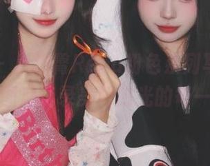 语画界 – 小海臀Rena粉色系列写真，高清图库记录美好时光的每一瞬