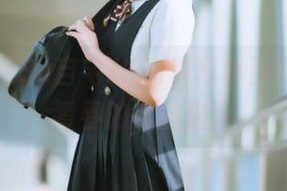 多款逐月Su自宅JK高清写真资源，尽显青春的无限魅力