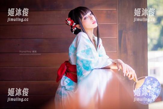 雨波HaneAme 从虚拟到现实:雨波HaneAme御姐COS作品的Creative过程全记录