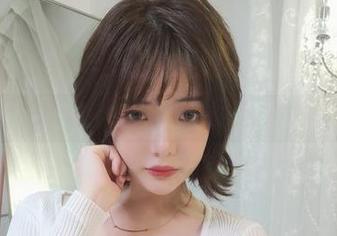美丽的回忆：雯妹不讲道理少女写真照片合集，让每一幅作品都有故事可说