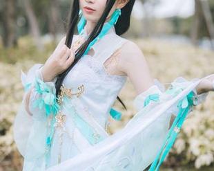 青豆客 – 私房丝袜作品的传奇：Una尤娜重新定义美的边界