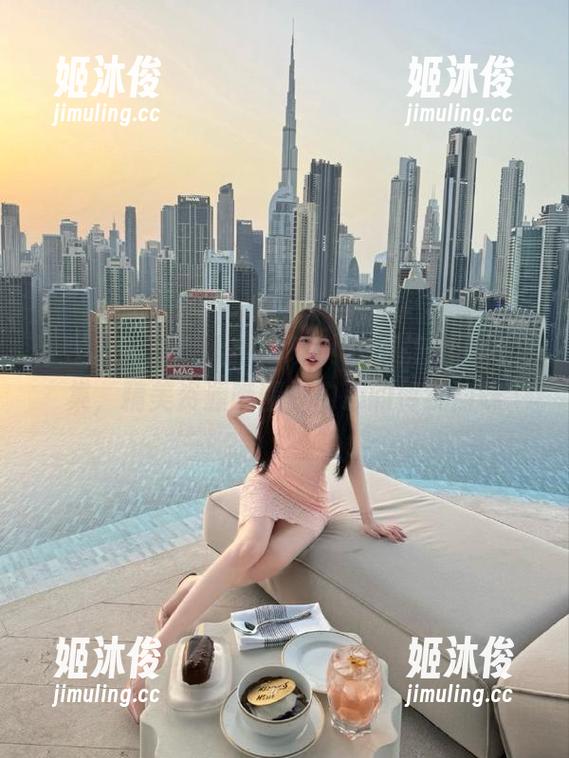 青豆客-琪琪qlql 青豆客 - 独特风格!琪琪qlql旗袍写真合集,精美资源唤醒你内心的传统韵味