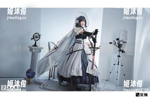 面饼仙儿 精美私拍:面饼仙儿双马尾COS作品,尽展可爱与青春活力