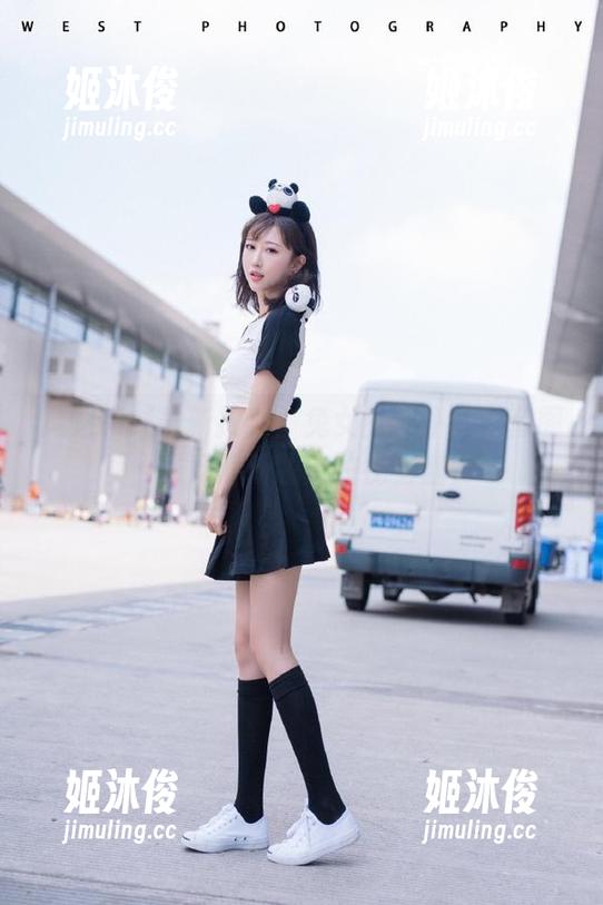 风之领域 风之领域最新推出:兔女郎女仆写真套图,感受清新脱俗的视觉盛宴