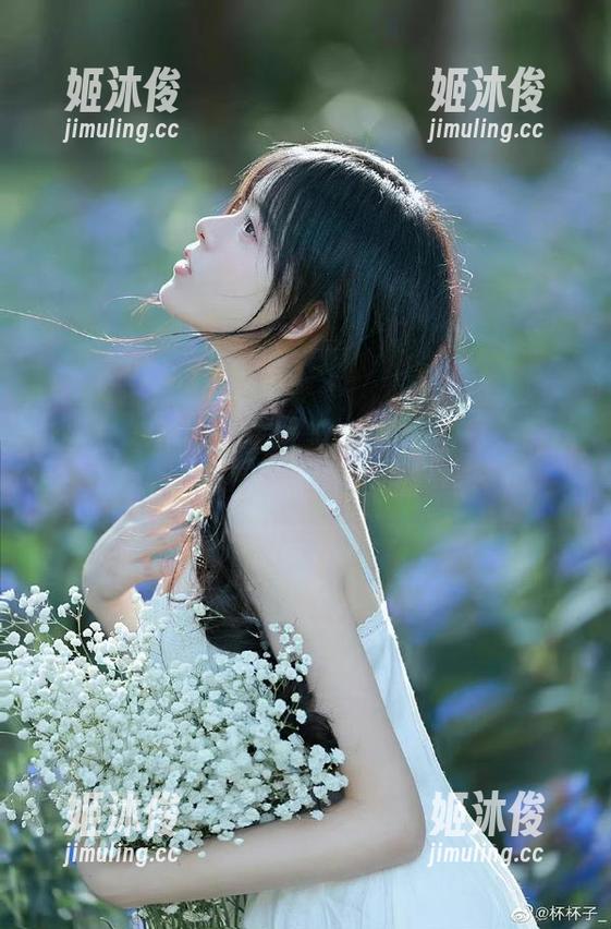 魅妍社-Mieko林美惠子 魅妍社 - Mieko林美惠子瑜伽写真集最新更新,身体与灵魂的完美结合