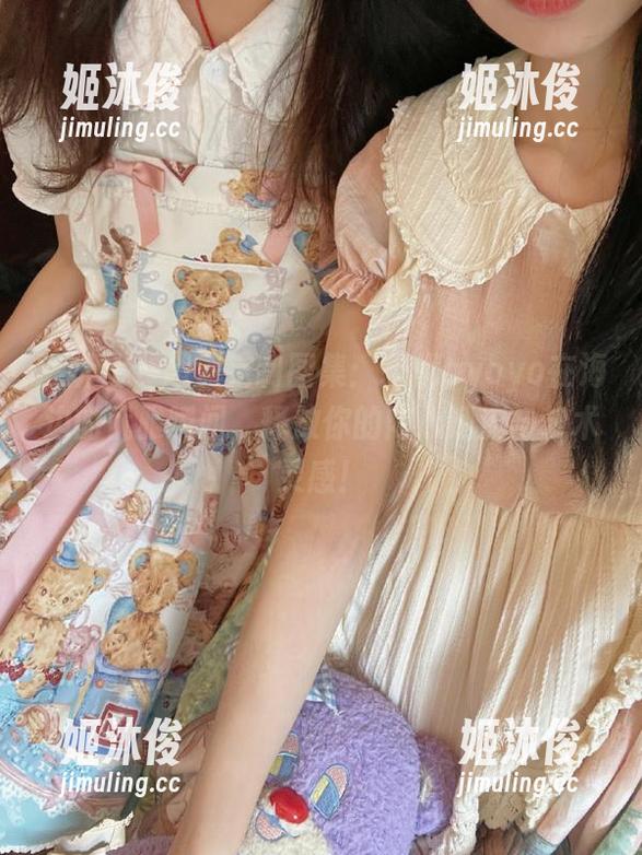 魅妍社-张优ayoyo 魅妍社 - 超清定制图集:张优ayoyo在海边的优雅瞬间,释放你的内心潮流与艺术灵感!