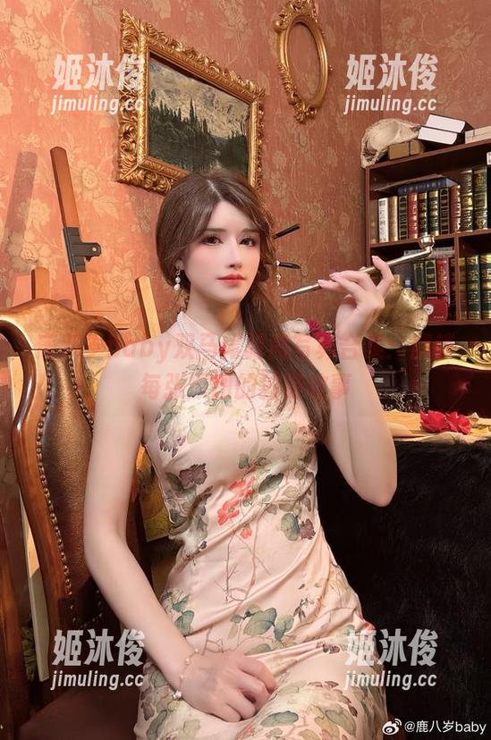 鹿八岁baby 鹿八岁baby双马尾时尚写真合集:解锁每张原图的独特故事