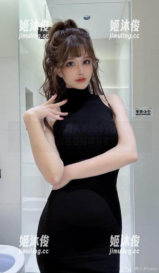 鹿八岁baby 网盘专属福利,鹿八岁baby红裙作品分享,让你感受纯真与美好!