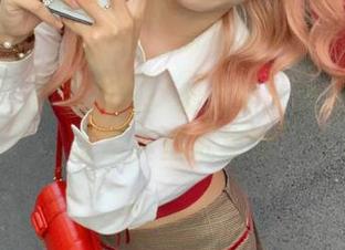 微密圈 – 甜美清新：黎允熙高清女友风衬衣写真壁纸集锦